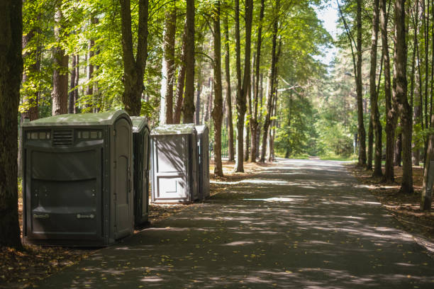 Best Porta potty delivery and setup  in Stow, OH
